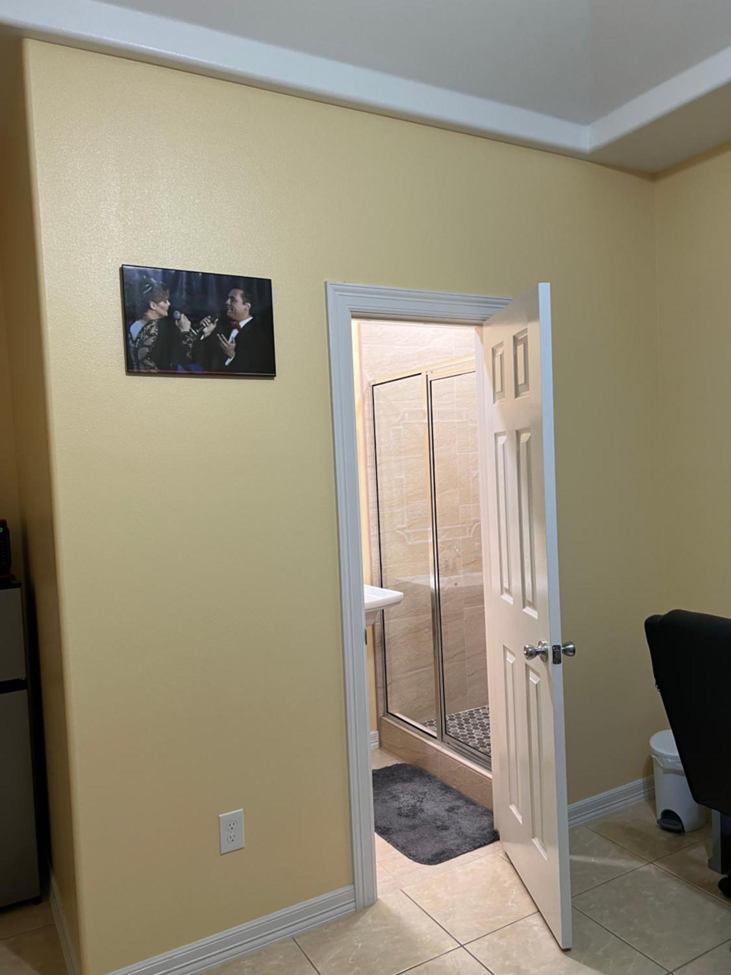 Habitacion Con Entrada Independiente 에든버그 외부 사진